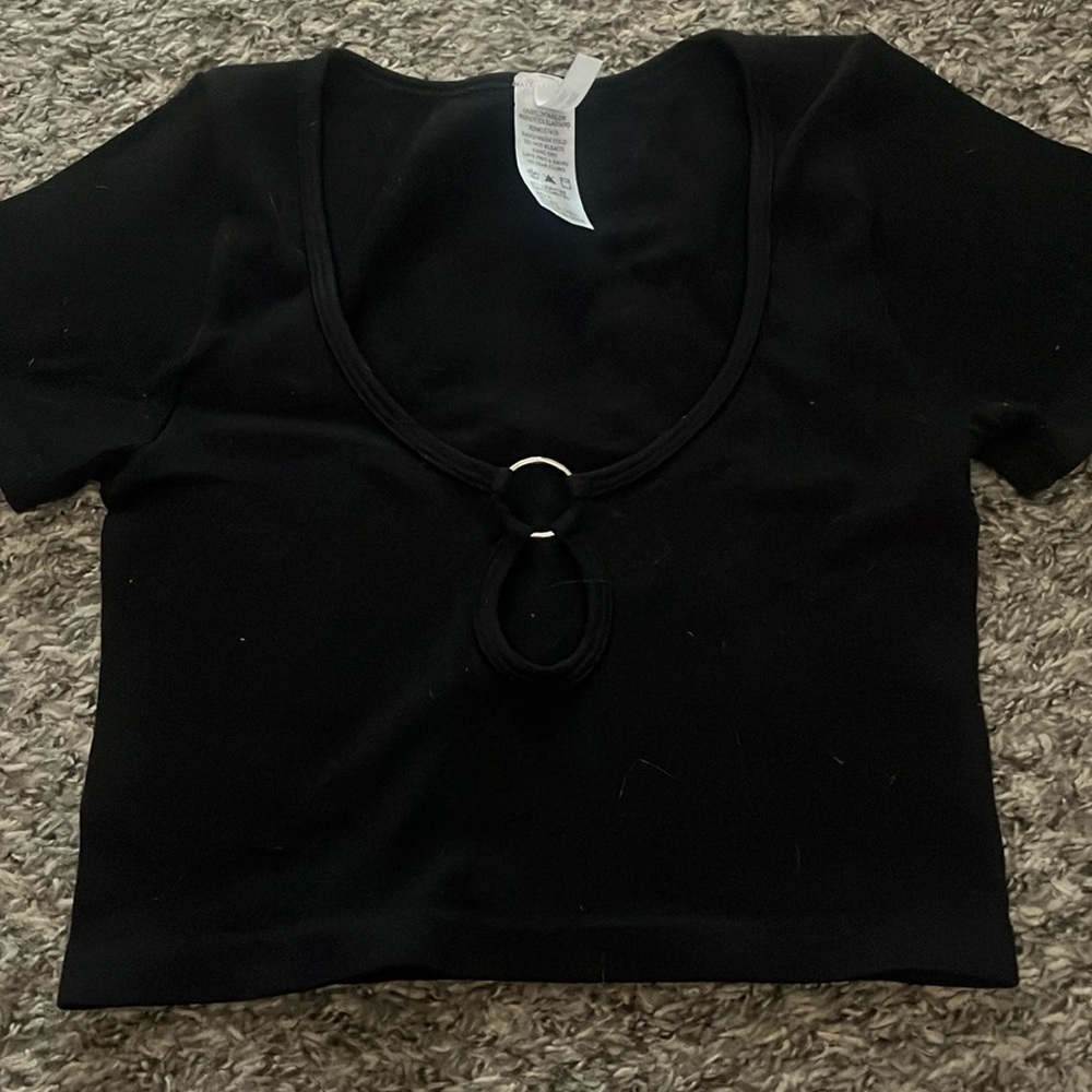 Black crop top
